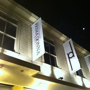 Meet your Posher, Prima